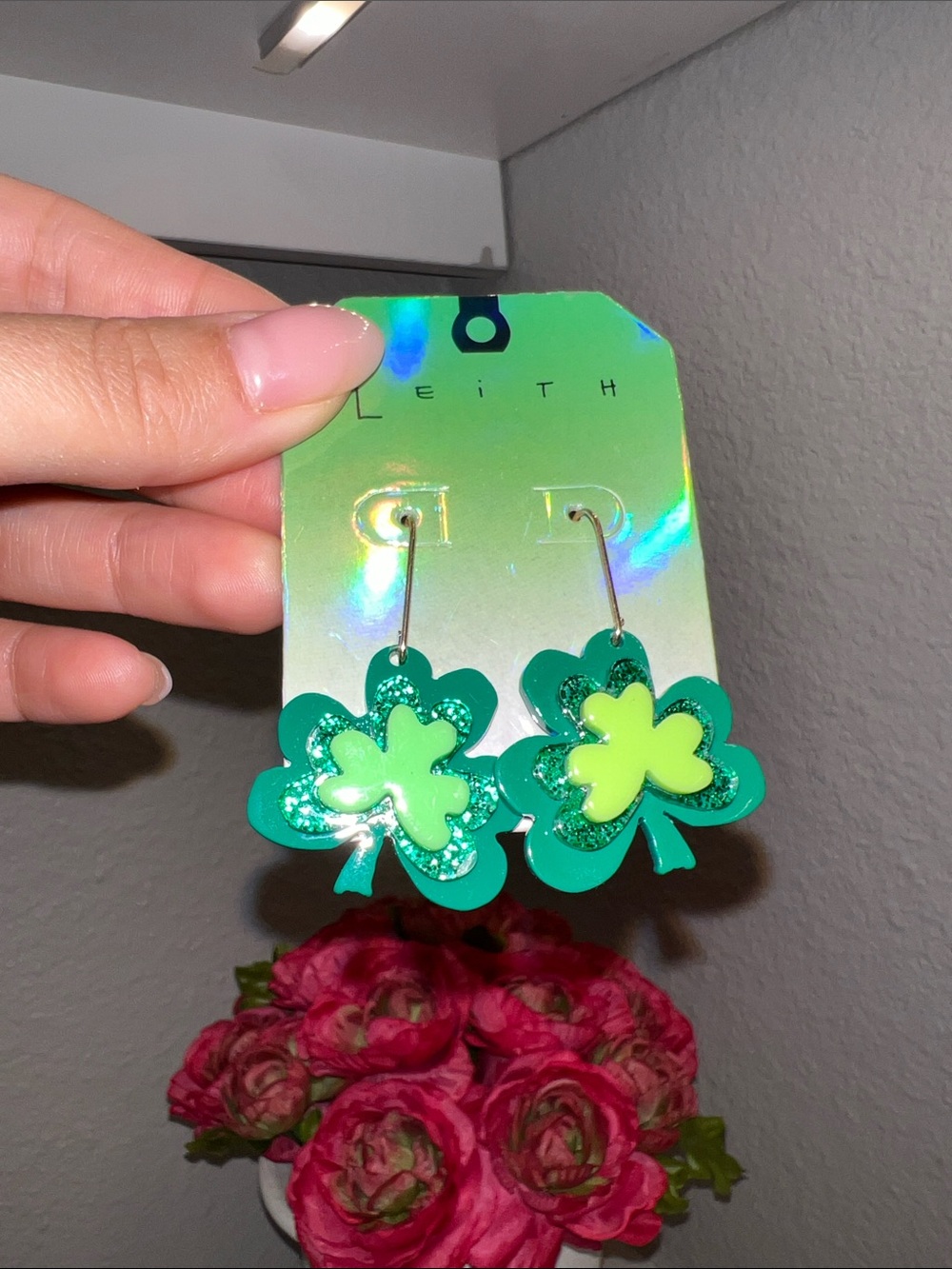 Leith Green Shamrock Dangle Earrings with Glitter Accents